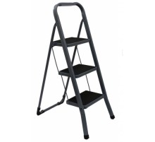 Стремянка 3 широких ступени с антискользящим покрытием (0,68м)